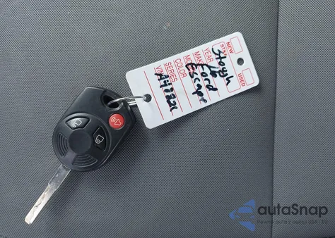 2016 Ford Escape Se z USA, uszkodzony, nr VIN 1FMCU9GX4GUA48821